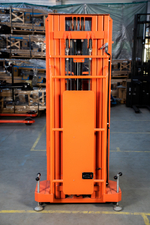 Сборщик заказов с электроподъемом 200 кг 4,5 м TOR GOPY4.503