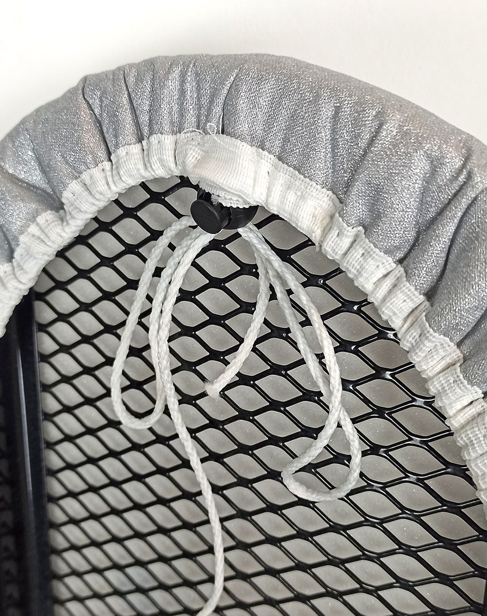 ЧЕХОЛ 3сл. ГЕЛЕОС "Серебро" 130х46 см, (размер доски до 125х40)