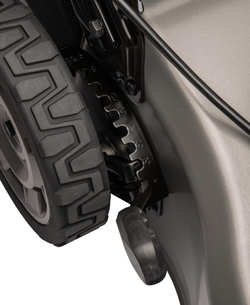 Газонокосилка LXT Makita DLM532Z