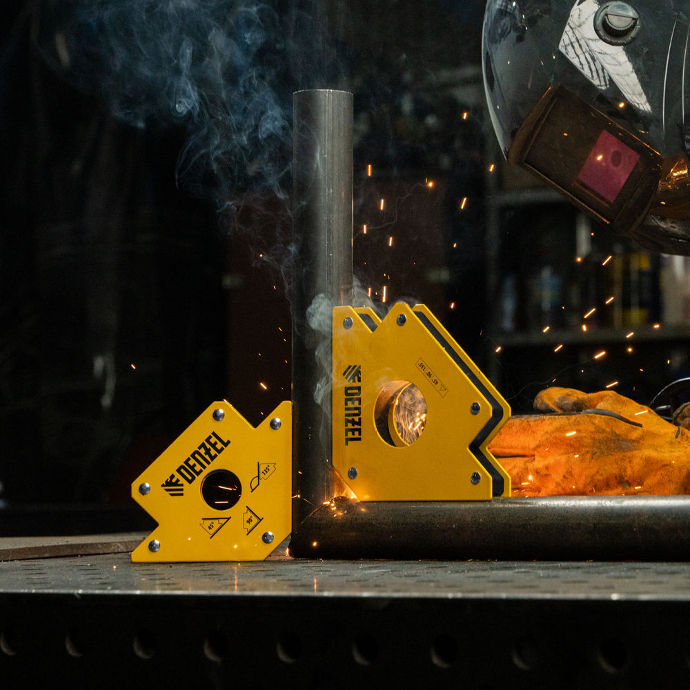 Фиксатор магнитный для сварочных работ усилие 75 LB Denzel