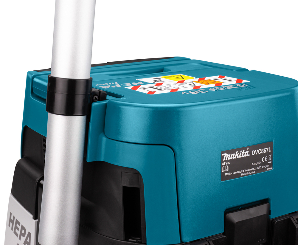 Аккумуляторный пылесос Makita DVC157LZX3