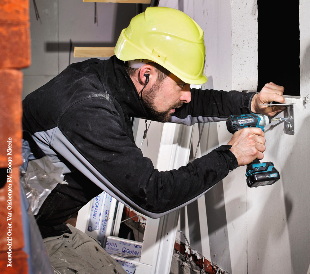 Ударный шуруповерт CXT, 1/4" Makita TD111DWAE