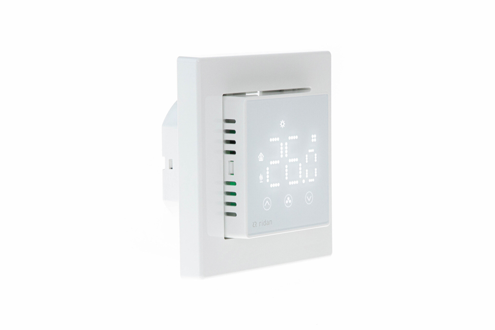 Ридан 088L1141R — Электронный комнатный термостат RSmart-SW с Wi-Fi подключением 230V, белый
