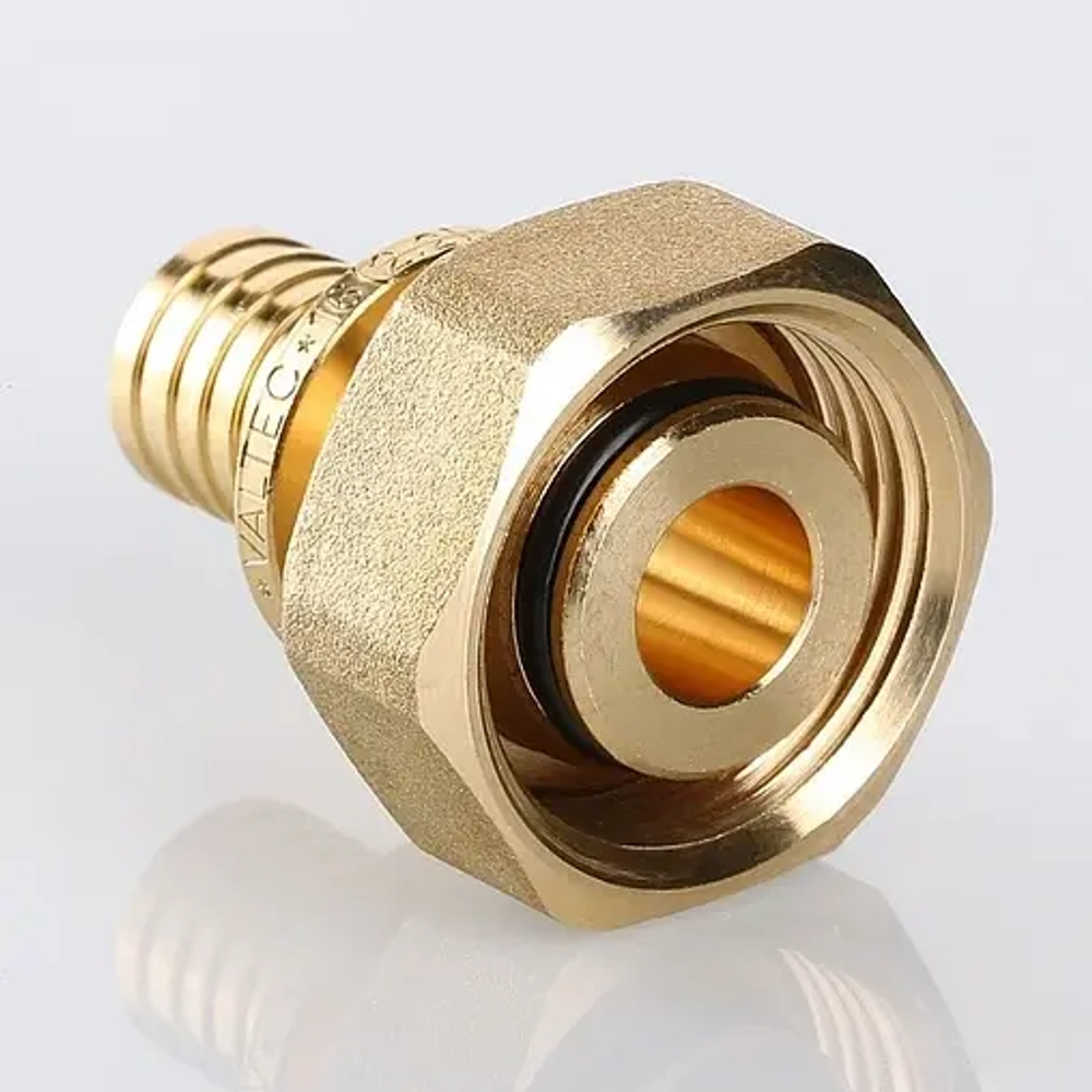 Муфта аксиальная с накидной гайкой 16мм x ¾"ек Valtec VTm.422.EBG.001605
