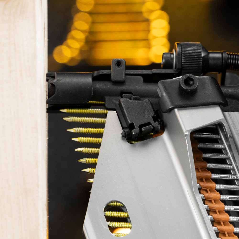 Гвозди для пнев. нейлера (оцинк.) длина - 90 мм, диам. - 3,05 мм, 2000 шт. Denzel