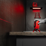 Лазерный уровень ML01T, дальность 10 м, точность ± 0,5 мм, / 1 м, длина волны 650 нм, проекция 1 вертикальная 1 горизонтальная плоскость, резьба под штатив 5/8" Matrix