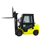 Бензиновый погрузчик с кабиной YETT CPQD35-RC1K2-M350-3W-K