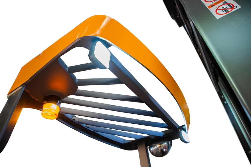 Ричтрак электрический с кабиной TOR 2,0 т 12,0 м CQD20-D с камерой и быстрым подъемом