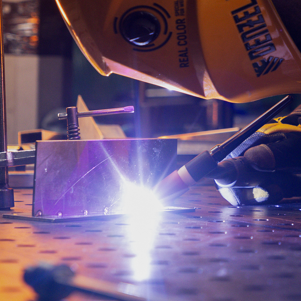 Аппарат инвертор. аргонодуговой сварки ITIG-200 DС Pulse Cold Weld, 200 А, ПВ 60% Denzel