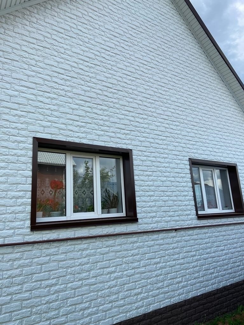 Фасадная панель Дюфур, Зёльден