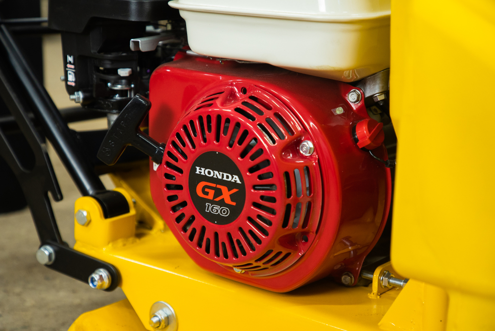 Виброплита 85 кг, 13кН (Honda) бак, коврик, колесный комплект TOR T-80*