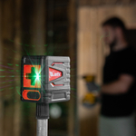 Лазерный уровень QBC GREEN Basic SET, 20 м, зеленый луч, батарейки, резьба 1/4" MTX