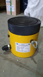 Домкрат гидравлический TOR ДГ100П50Г 100 т с фиксирующей гайкой