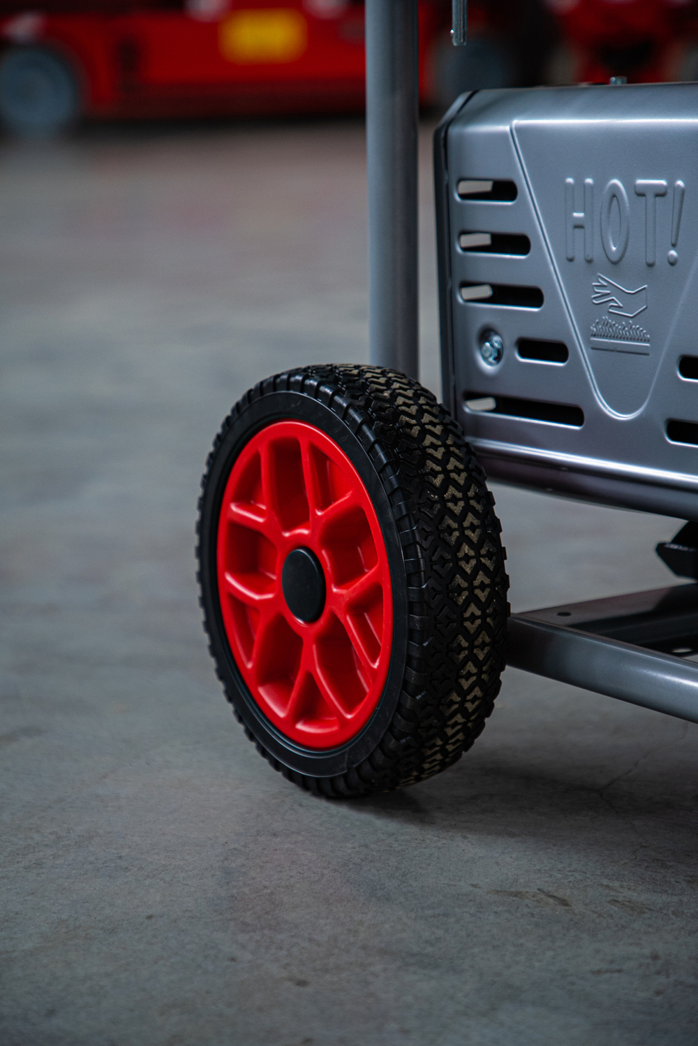 Генератор бензиновый 8,0 кВт 220В/380В с электростартером TOR KM11000HE