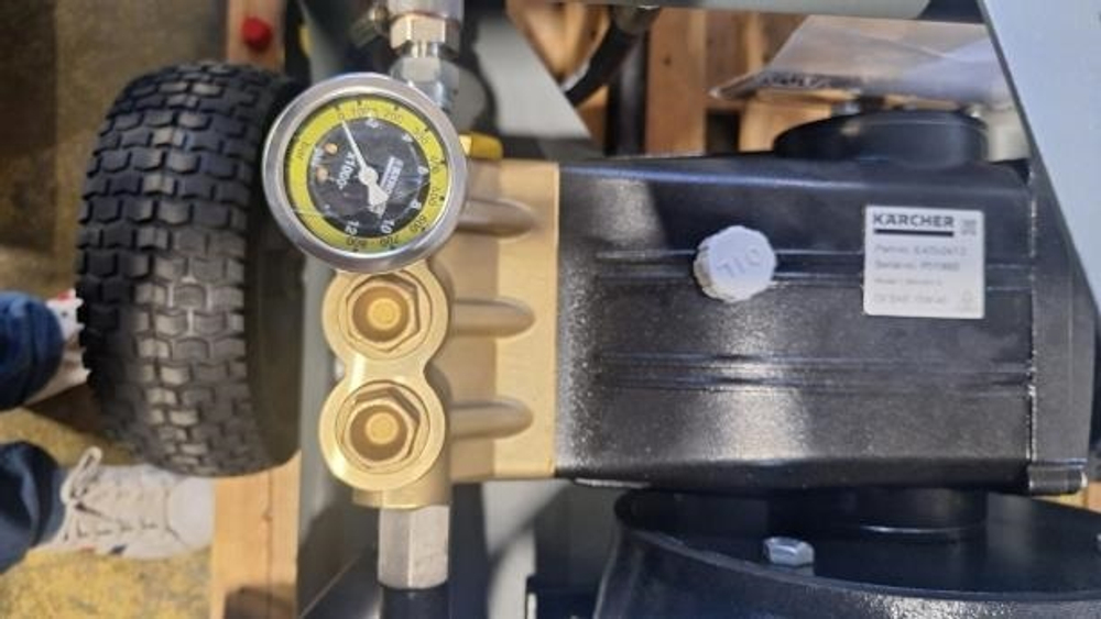 АВД без нагрева воды Karcher HD 13/50 - 4 Classic