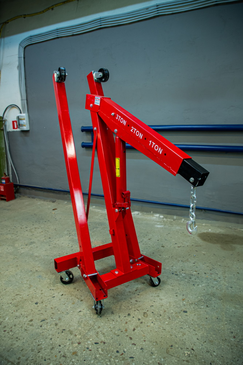 Кран гидравлический TOR TL1001-3 3 т 0–2350 мм складной