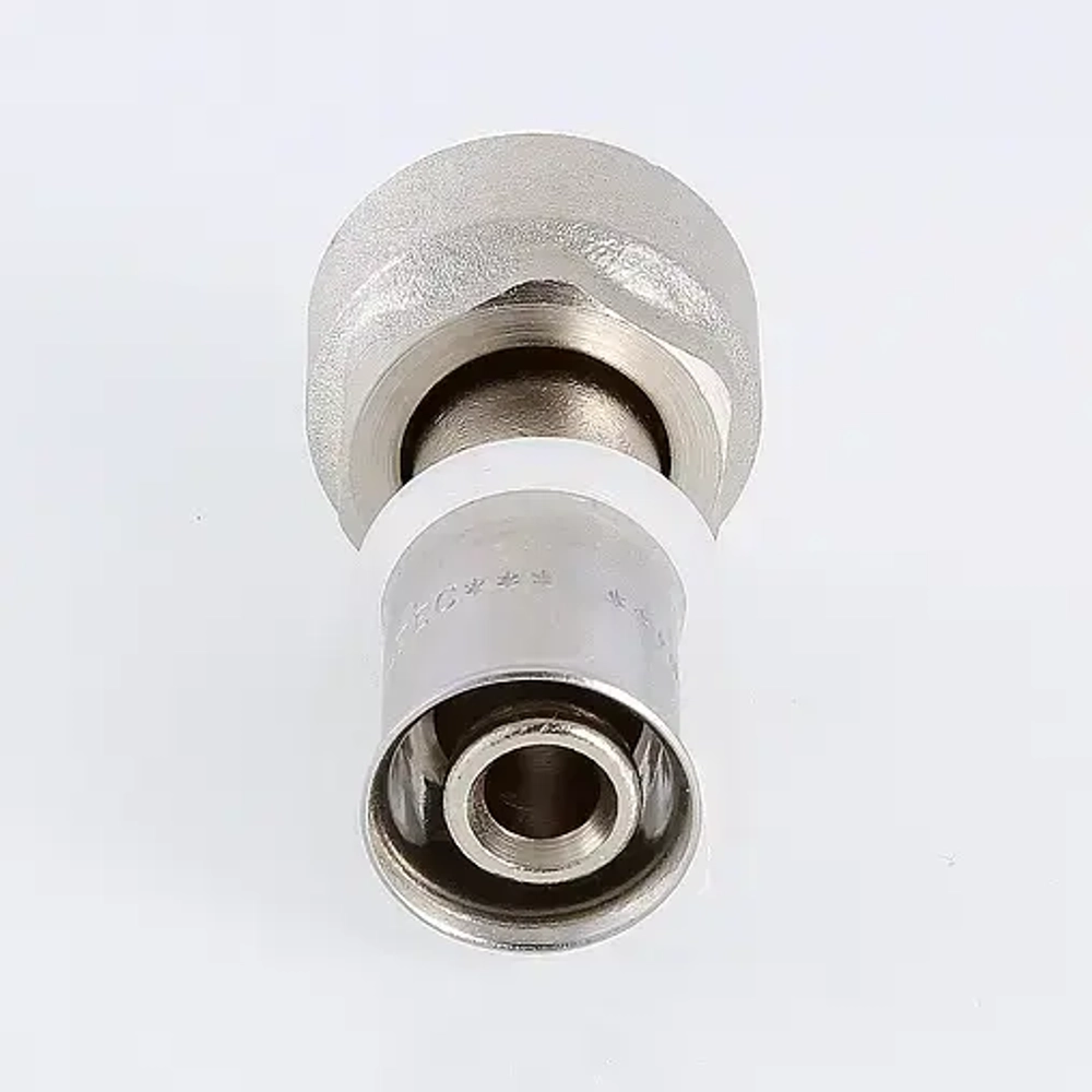 Муфта пресс с накидной гайкой 16мм x ¾"ек Valtec VTc.712.NE.1605