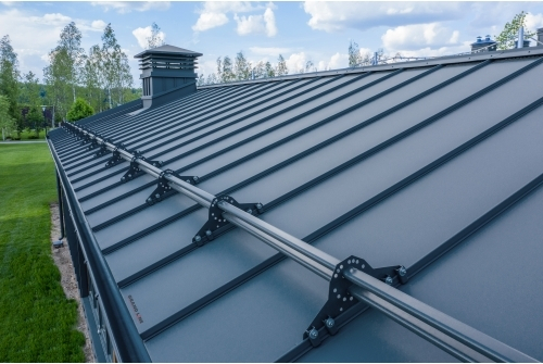 Кликфальц Pro Grand Line 0,5 GreenCoat Pural BT, matt с пленкой на замках RR 23 темно-серый (RAL 7024 мокрый асфальт)