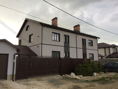 Угол Burg, Белый