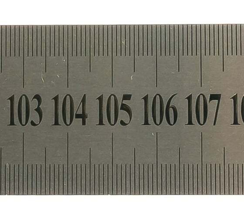 Линейка металлическая с двусторонней шкалой 1500х39мм GRIFF D112023