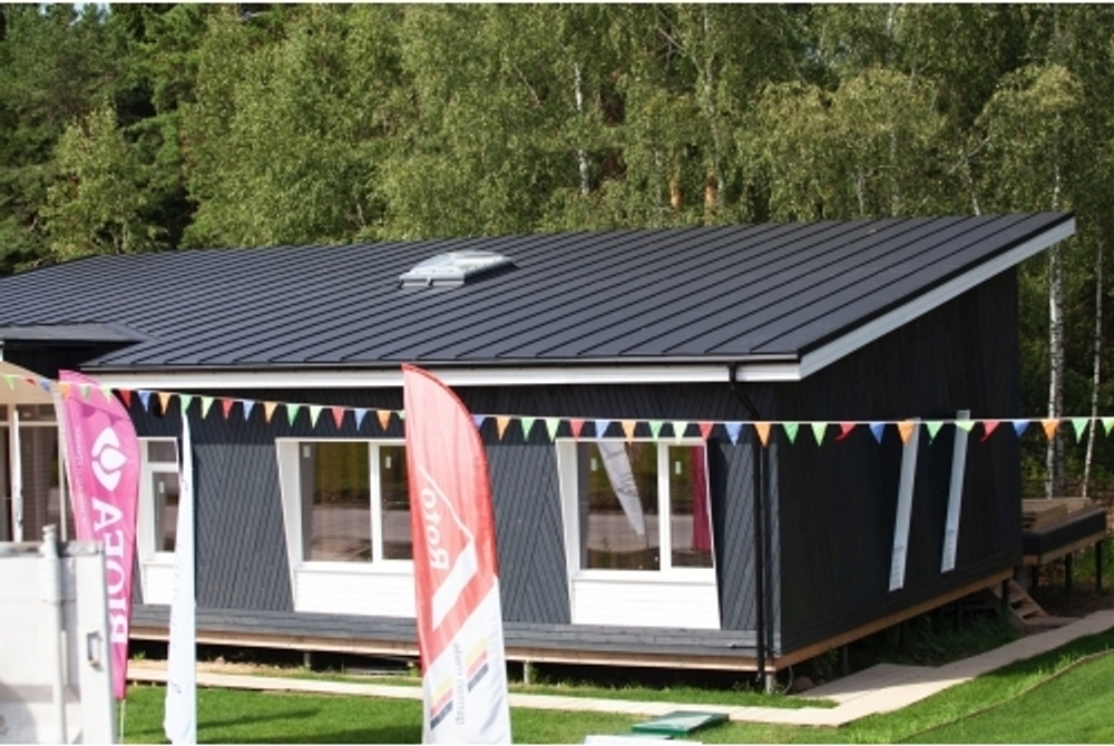 Фальц двойной стоячий Grand Line 0,5 Rooftop Бархат с пленкой на замках RAL 9005 черный