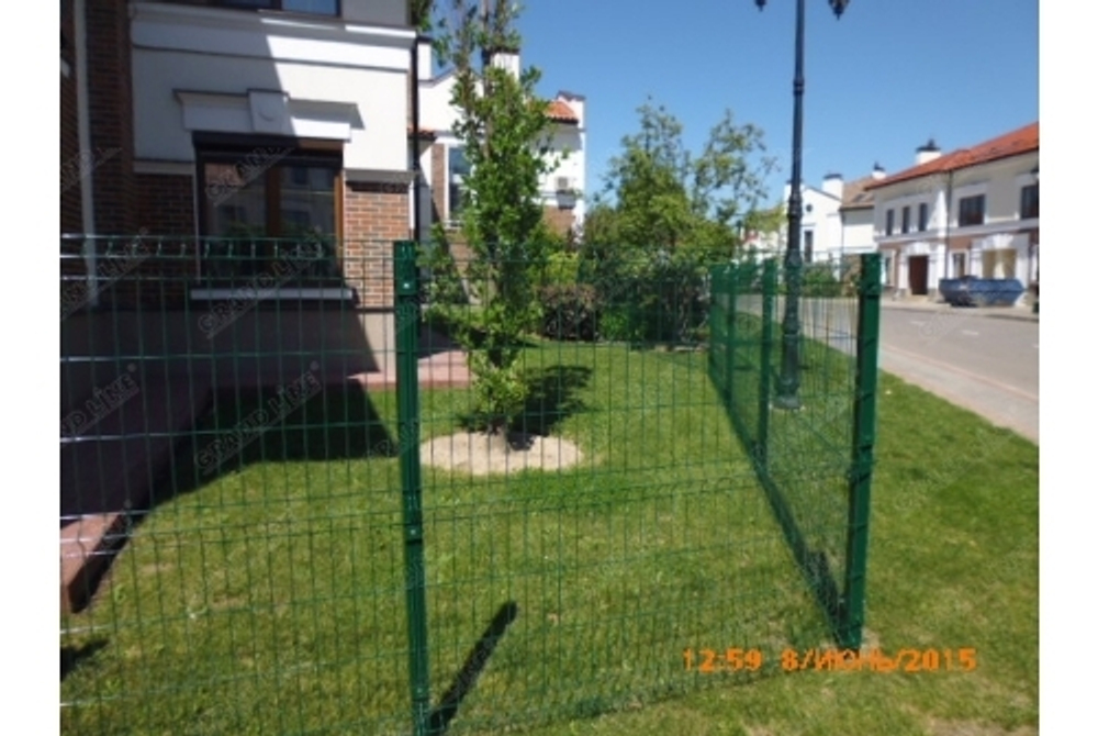Панель Medium 1,53х2,5 RAL 6005 GL