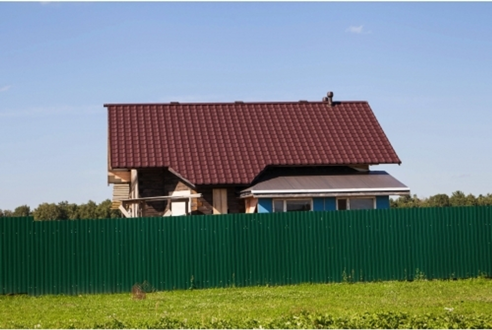 Металлочерепица камея 0,5 Rooftop Бархат RAL 8017 шоколад