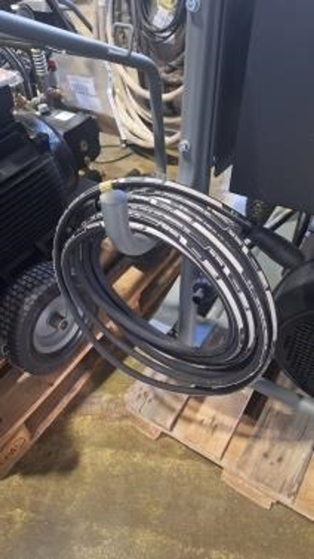 АВД без нагрева воды Karcher HD 13/50 - 4 Classic