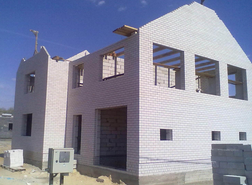 Кирпич силикатный Симат утолщенный пустотелый естественного цвета