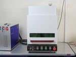 Лазерный маркиратор в защитной кабине FABTEC 20W (излучатель Raycus)