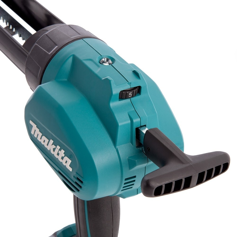 Пистолет для герметика СХТ Makita CG100DWAEA