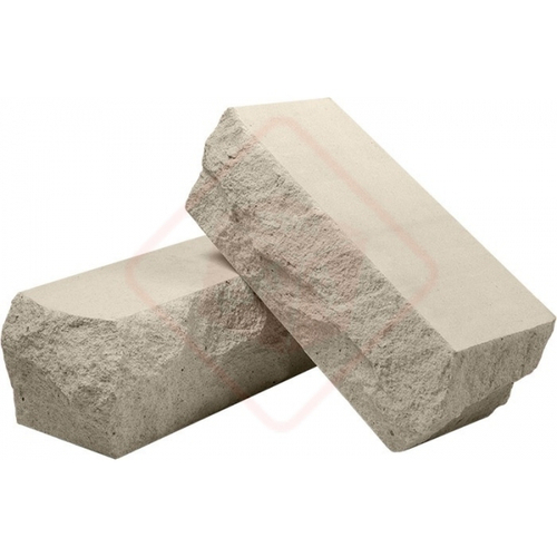 Кирпич лицевой утолщенный полнотелый колотый кремовый