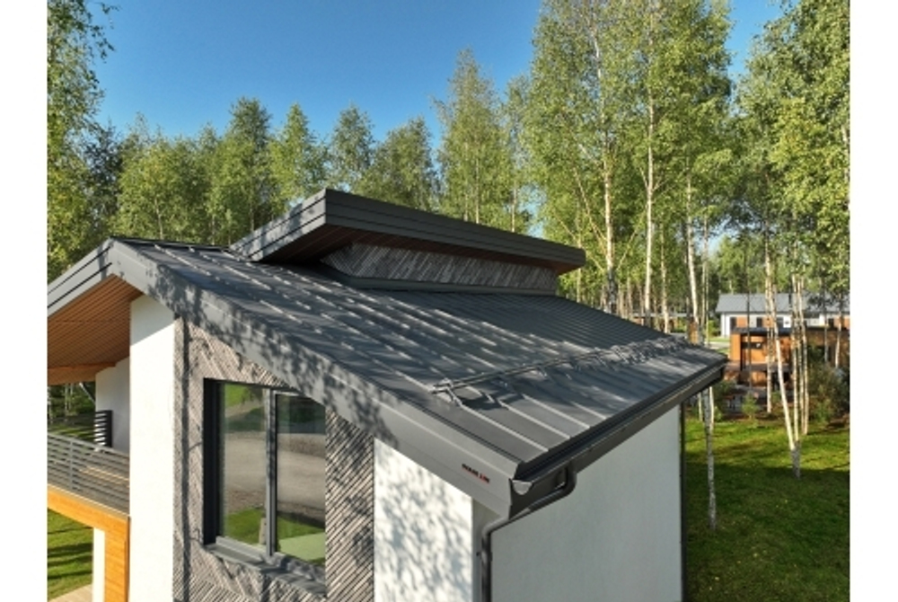 Кликфальц Pro Grand Line 0,5 Satin Matt с пленкой на замках RAL 7024 мокрый асфальт