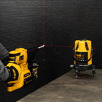 Лазерный уровень LX3, 10 м, ± 0,3 мм/1 м, 635 нм, 4 вертикальных, 1 горизонтальная плоскости, резьба 5/8" Denzel