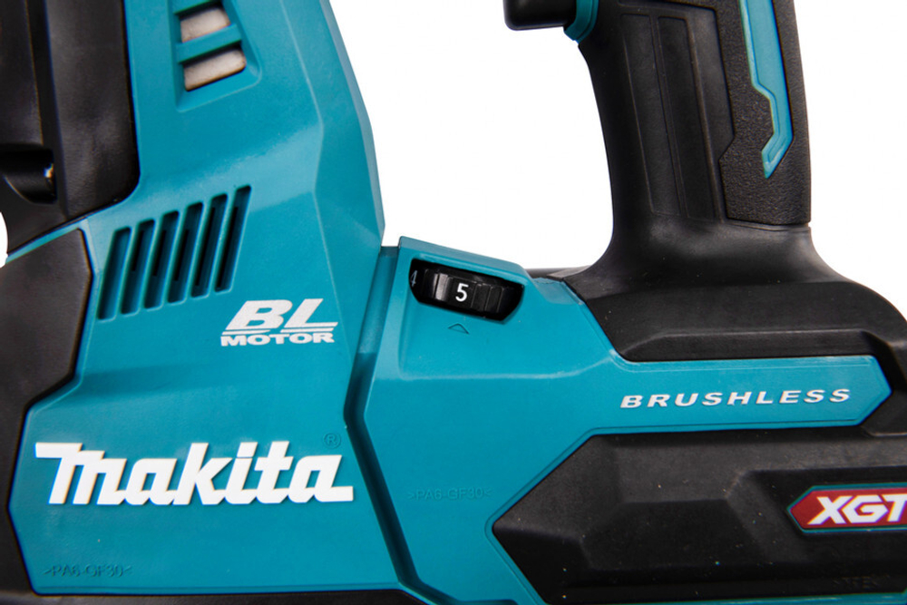 Перфоратор SDS-Plus, XGT Makita HR004GZ