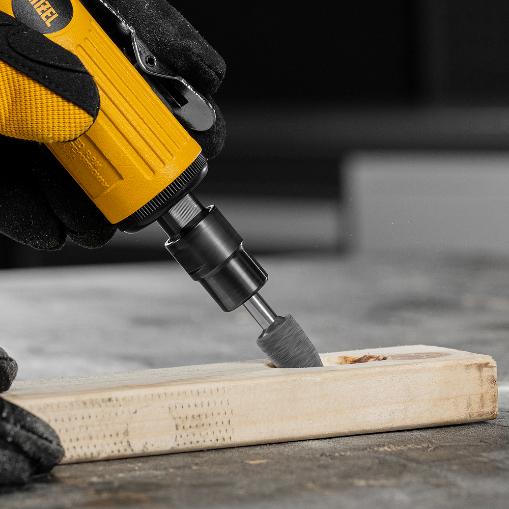 Пневмошлифмашина прямая PGS25000, 25000 об/мин, 10 шлиф. камней, цанга - 3, 6 мм, 113 л/мин Denzel