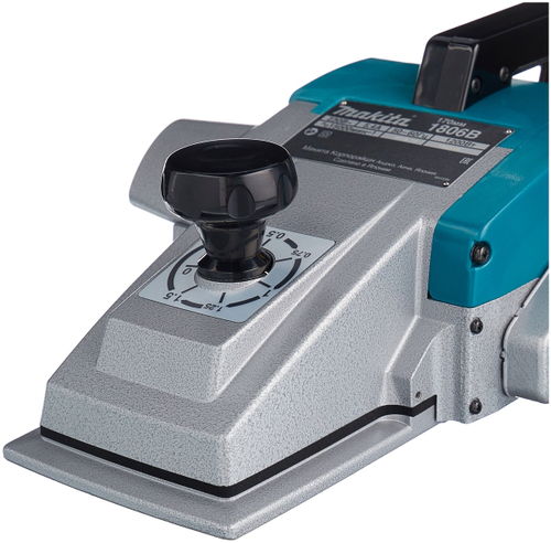 Рубанок Makita 1806B