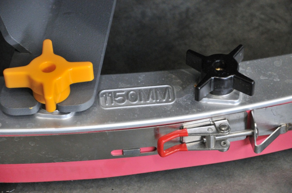 Профессиональная поломоечная машина с сиденьем для оператора BR 85/280 R Bp