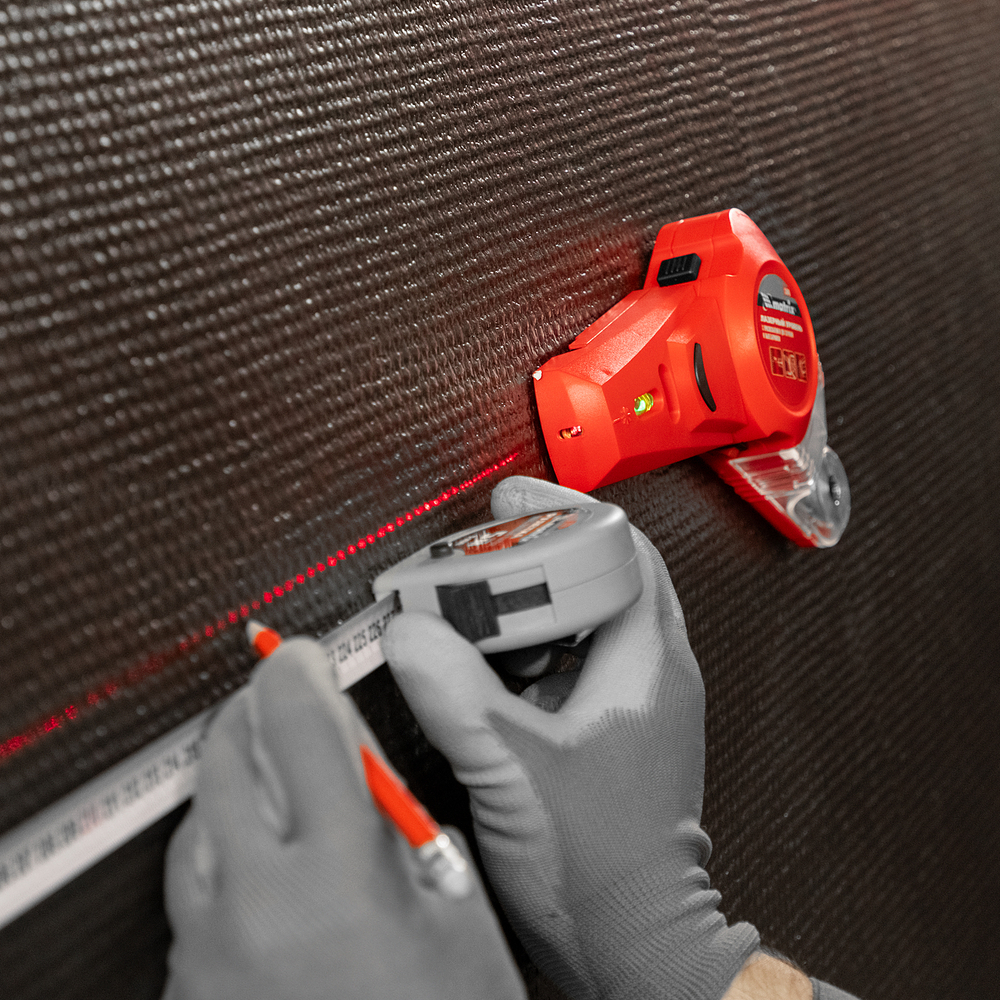 Лазерный уровень с приспособлением для сверления и пылесборником Matrix