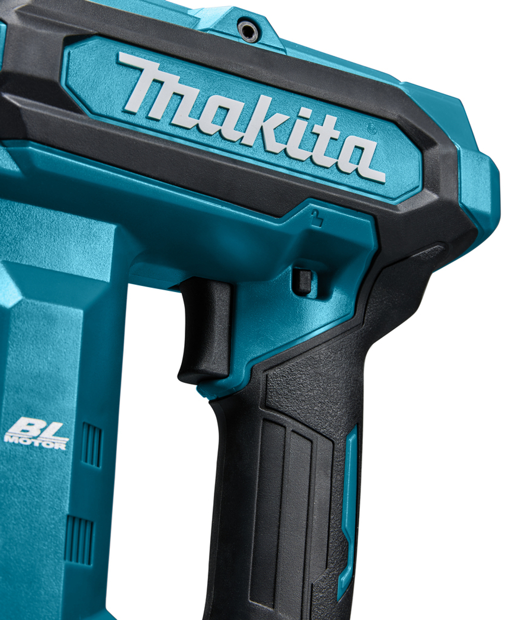 Штифтозабиватель XGT Makita FN001GZ