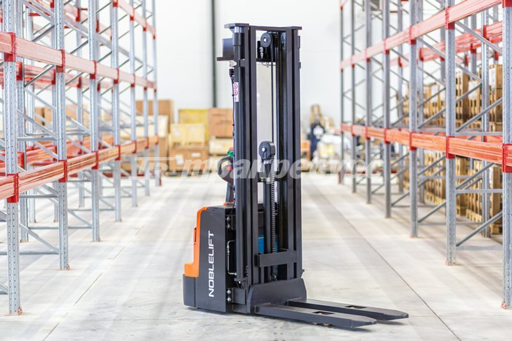 Штабелер Noblelift PS16L