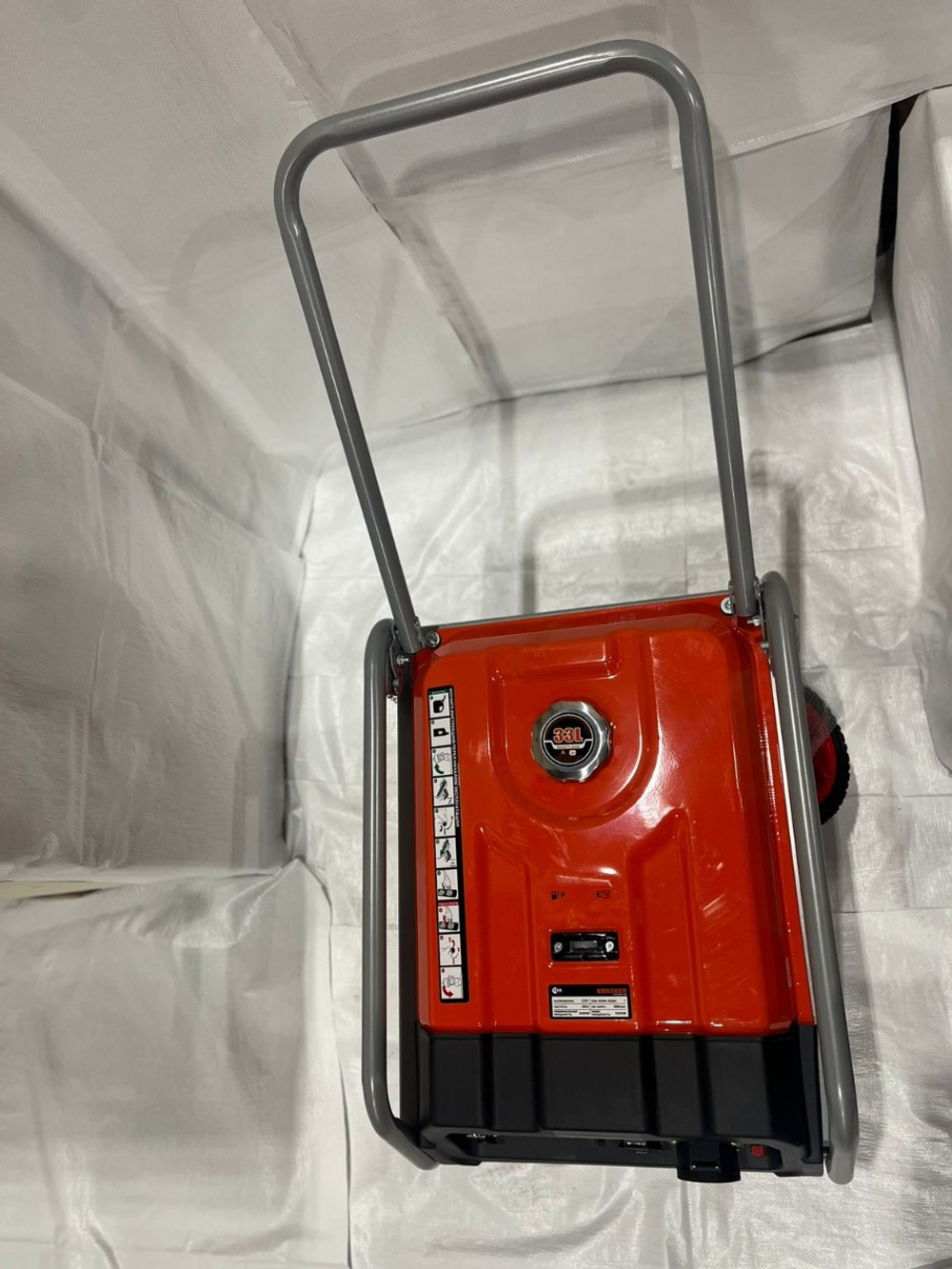 Генератор бензиновый 5,0 кВт 220В с АВР, электростартером и колесами TOR KM6500HA