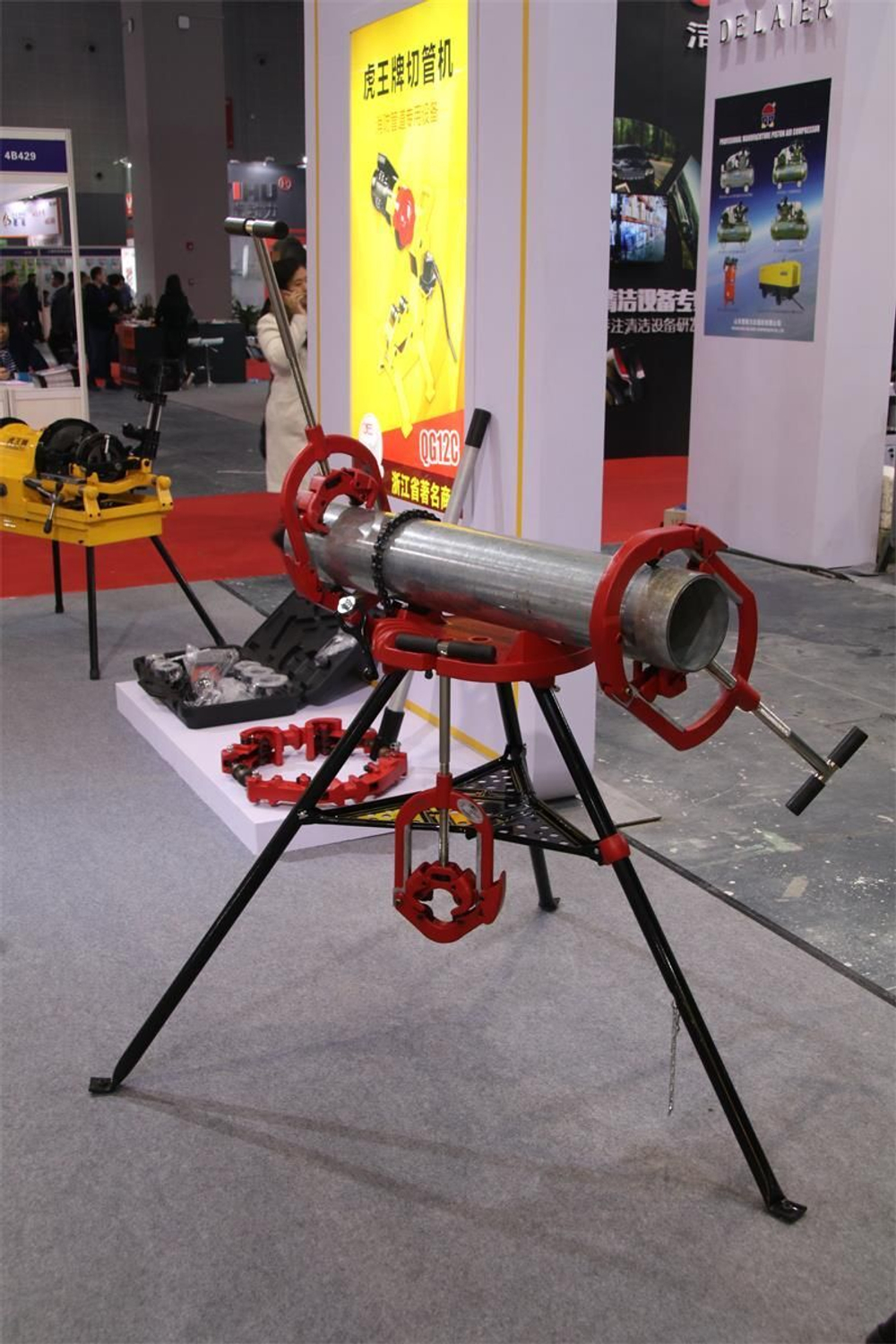 Труборез с хомутной защелкой H4S (2"-4")