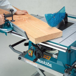 Распиловочный станок Makita MLT100N