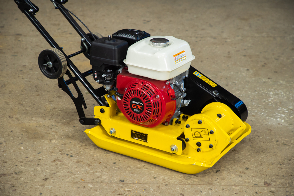 Виброплита 80 кг, 16кН (Honda) без бака колесный комплект TOR C-90L*